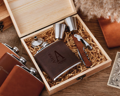 Engraved Groomsman Proposal Flask Set, Bachelor Party Gift, Personalized Flask, Best Man Gift Flask Set